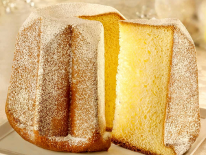 Pandoro of 'gouden brood'