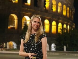 Desiree aan het Colosseum