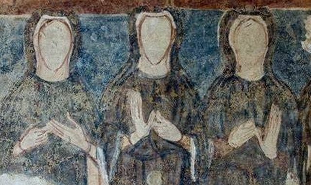 de drie benedictijner nonnen zonder gezicht